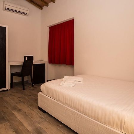 Hotel Villa Bartolini Каленцано Екстериор снимка