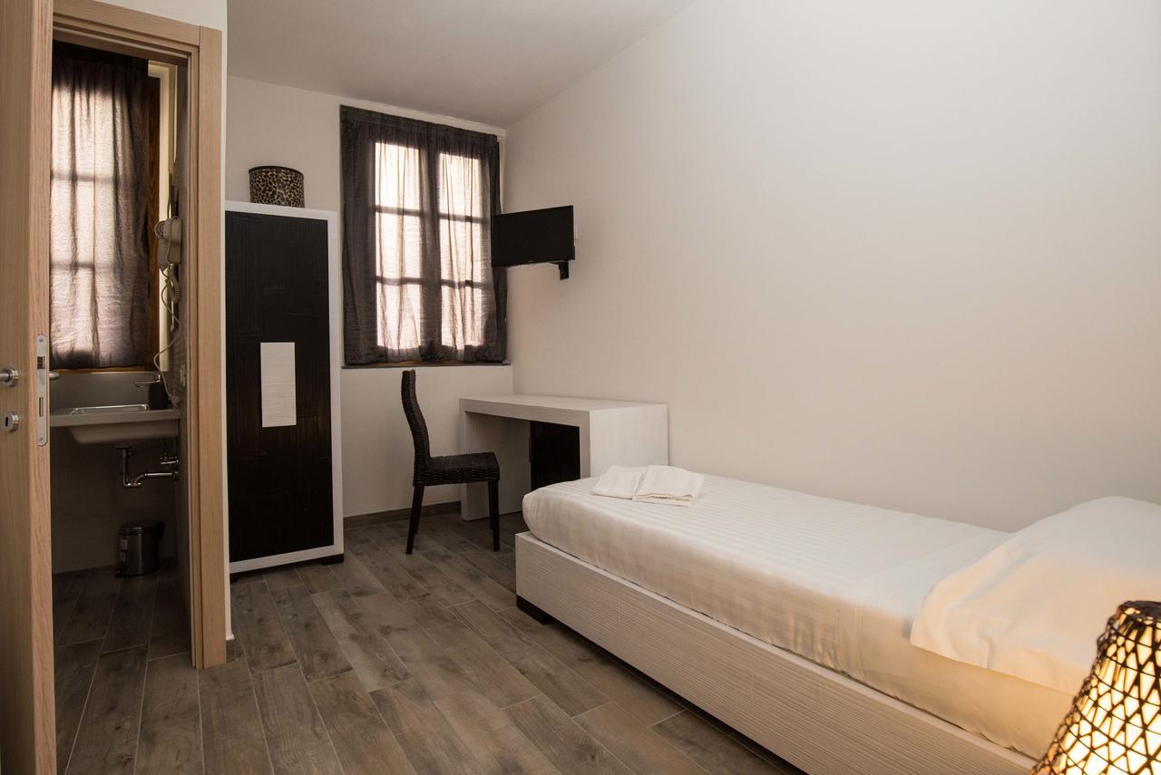 Hotel Villa Bartolini Каленцано Екстериор снимка